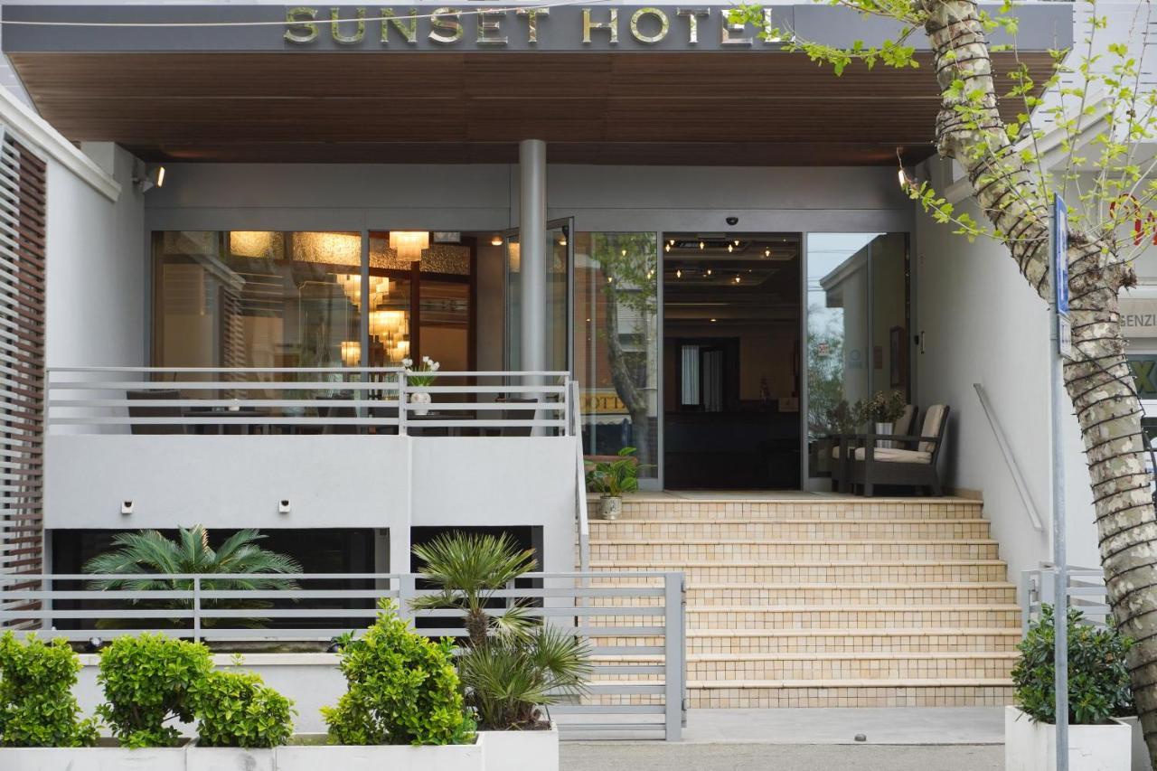 Hotel Sunset Rimini Dış mekan fotoğraf