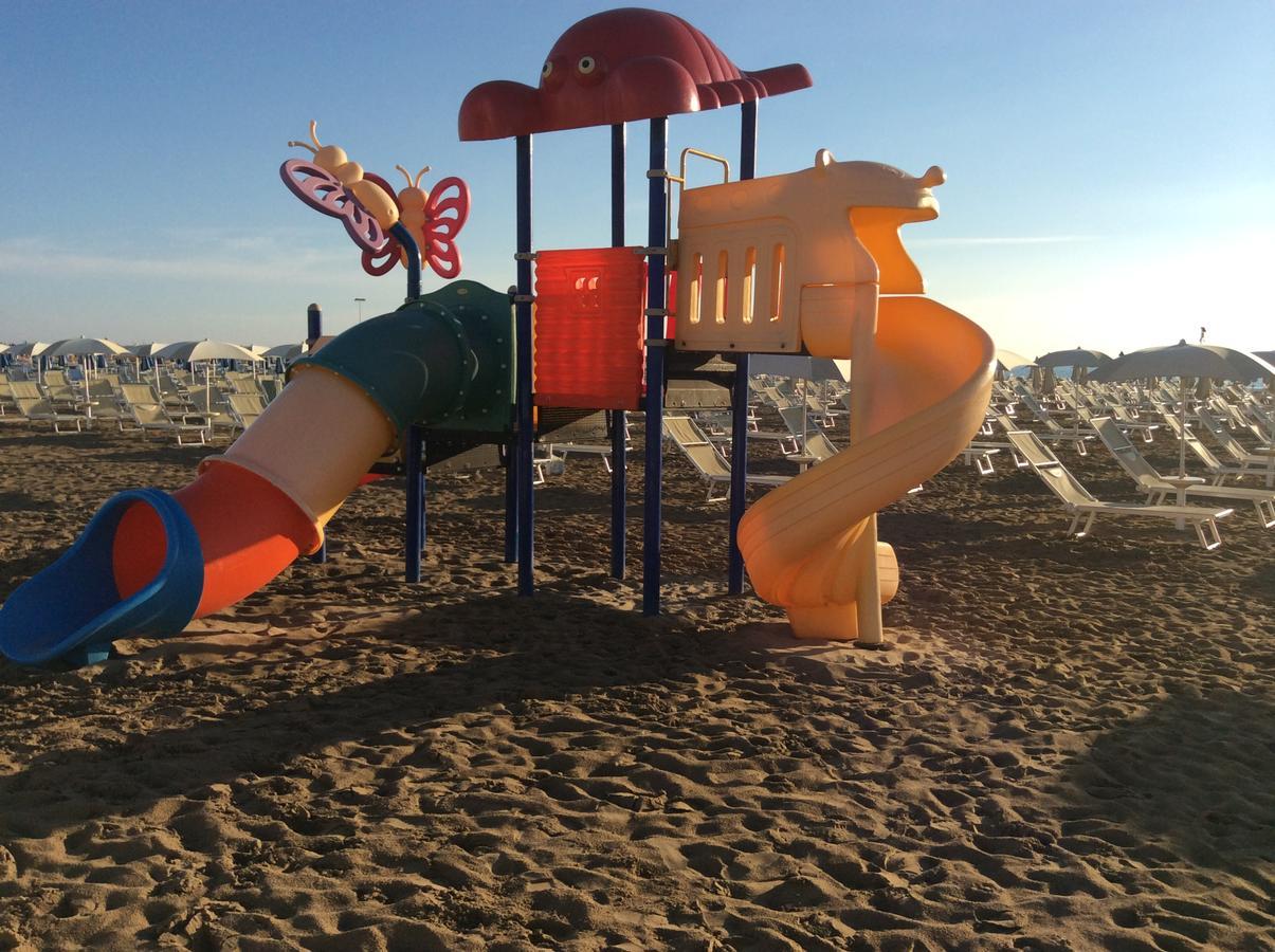 Hotel Sunset Rimini Dış mekan fotoğraf